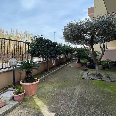 Casa Sofia Apartment Mondragone Exterior photo